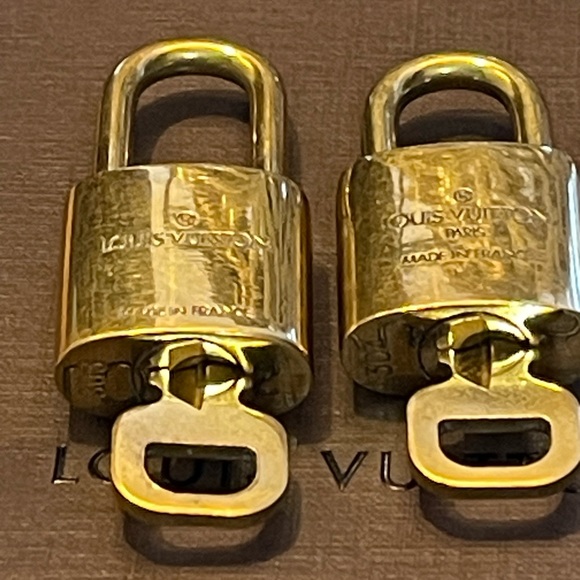Lot of 2 Louis Vuitton Authentic Brass Lock and Key Set #303 and #304 - Picture 2 of 16